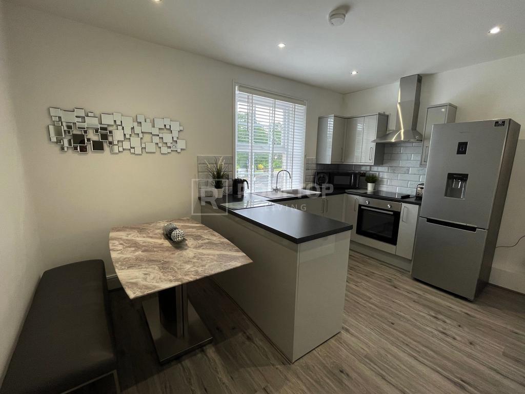 Otley-road-ls6-4ba-1059323