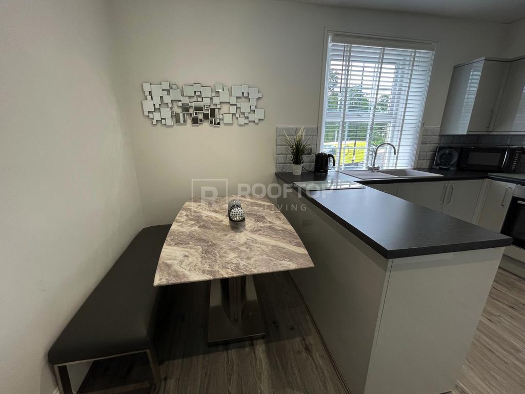 Otley-road-ls6-4ba-1059333