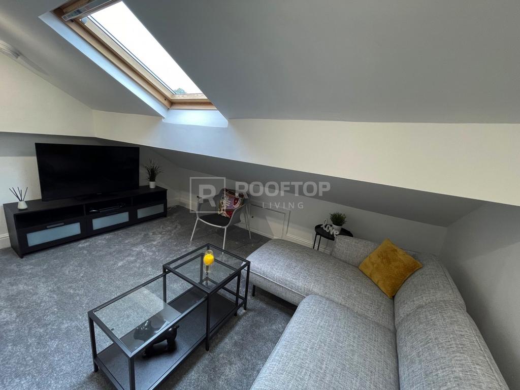 Otley-road-ls6-4ba-1059341