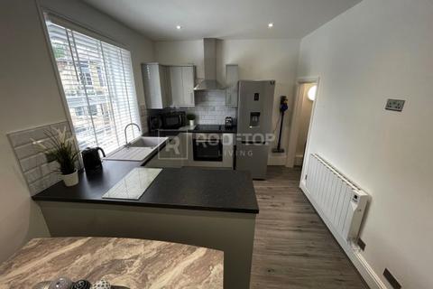 1 bedroom in a house share to rent, Otley Road