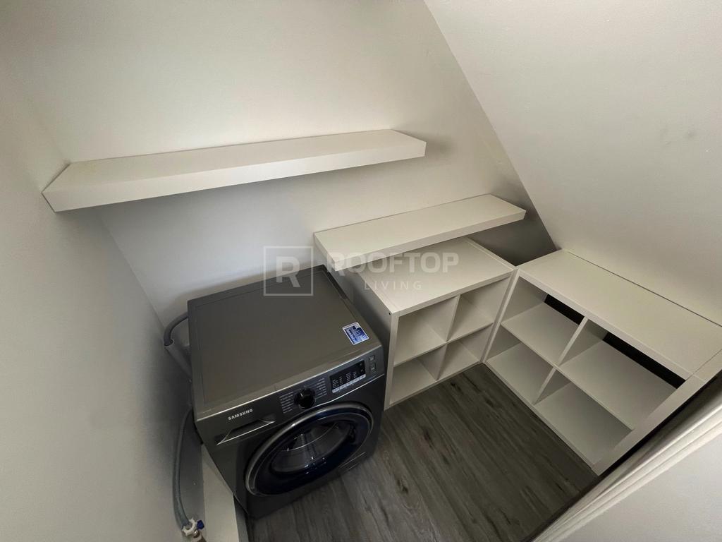 Otley-road-ls6-4ba-1059357