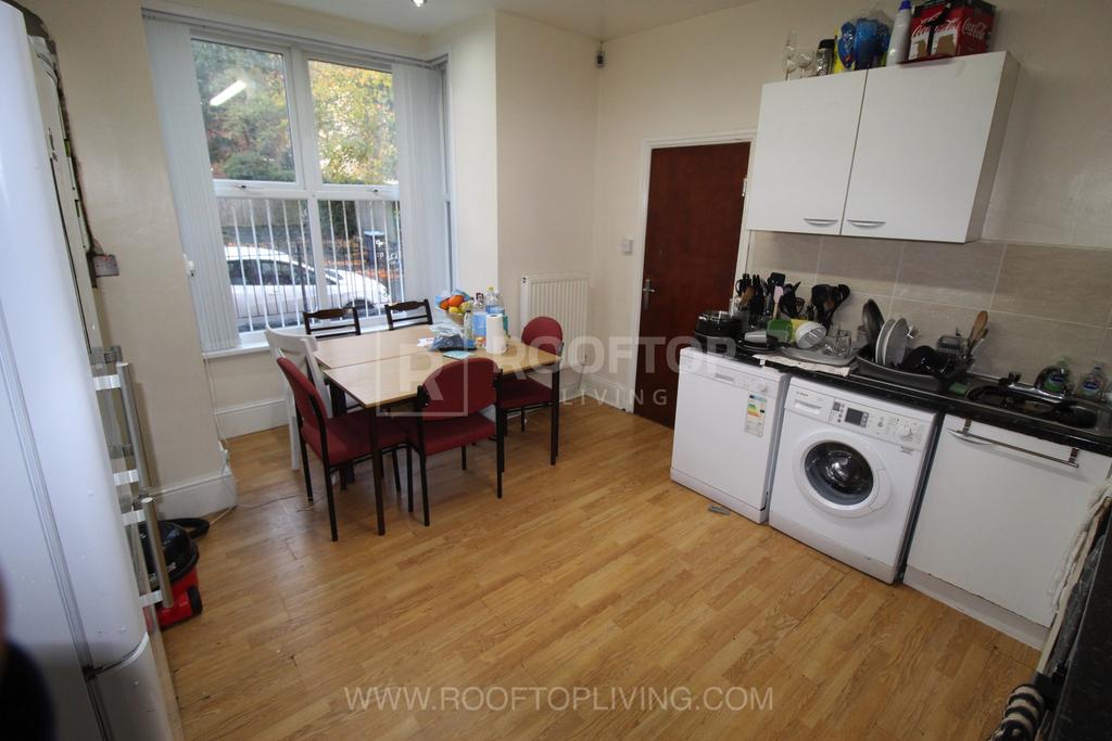 Ebor-place-ls6-1nr-1059449
