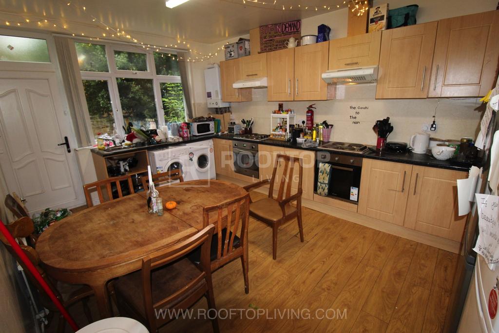 Regent-park-terrace-ls6-2ax-1059475