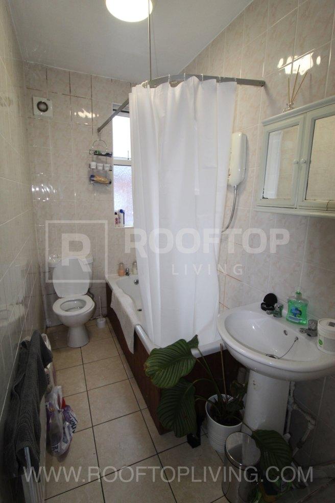 Hessle-place-ls6-1eu-1059499