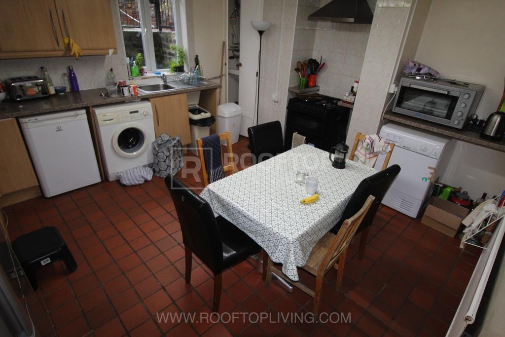 Hessle-place-ls6-1eu-1059505