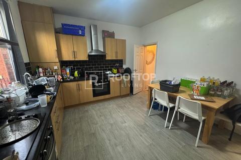 undefined, Chestnut Avenue