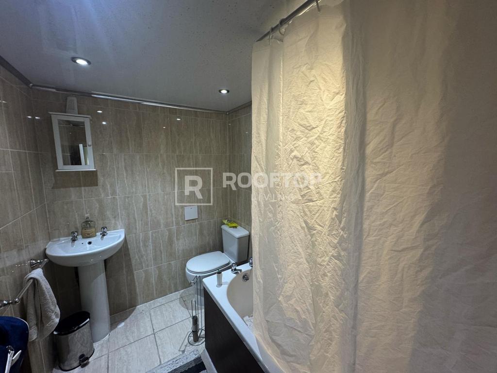 Chestnut-avenue-ls6-1ba-1059625