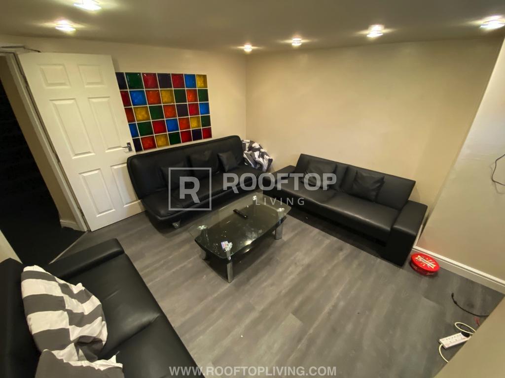 Mayville-avenue-ls6-1nq-1059749