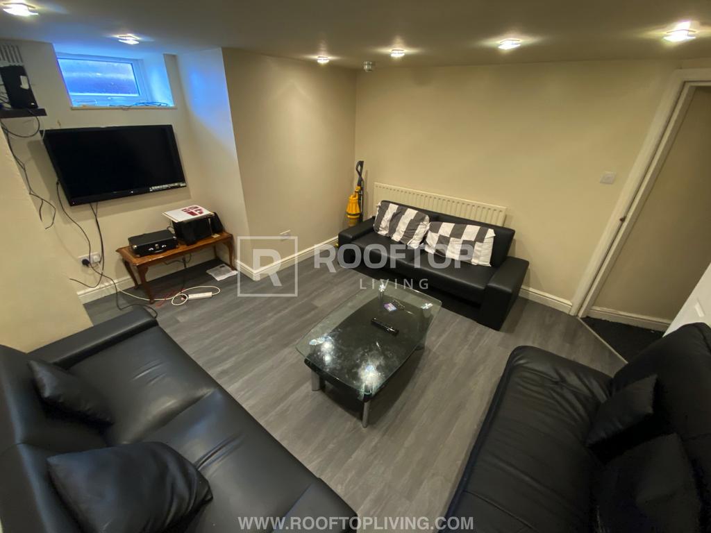 Mayville-avenue-ls6-1nq-1059765