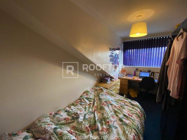 Mayville-avenue-ls6-1nq-1059756