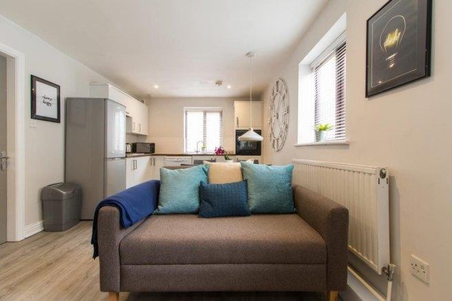 Victoria-court-mews-ls6-1pd-1059807