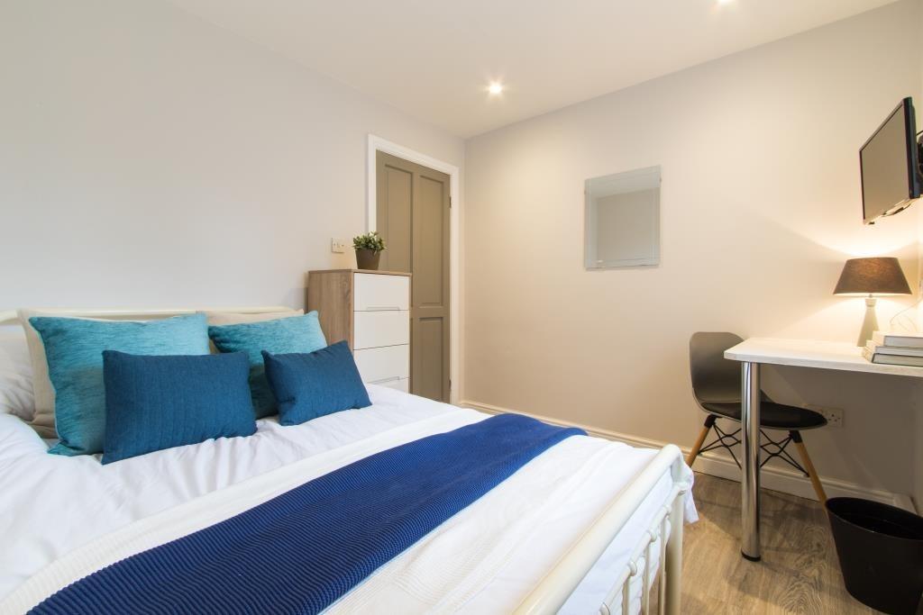 Victoria-court-mews-ls6-1pd-1059810