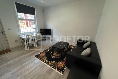 undefined, Glossop Street