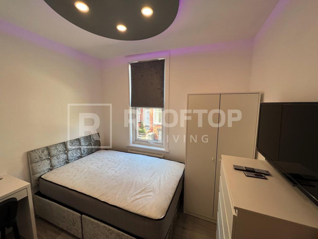 Glossop-street-ls6-2le-1059848