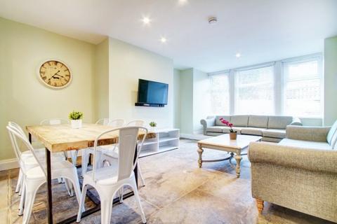 undefined, Hyde Park Road