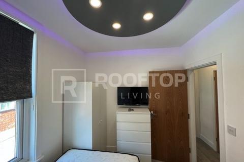 2 bedroom house share to rent, Thornville Avenue