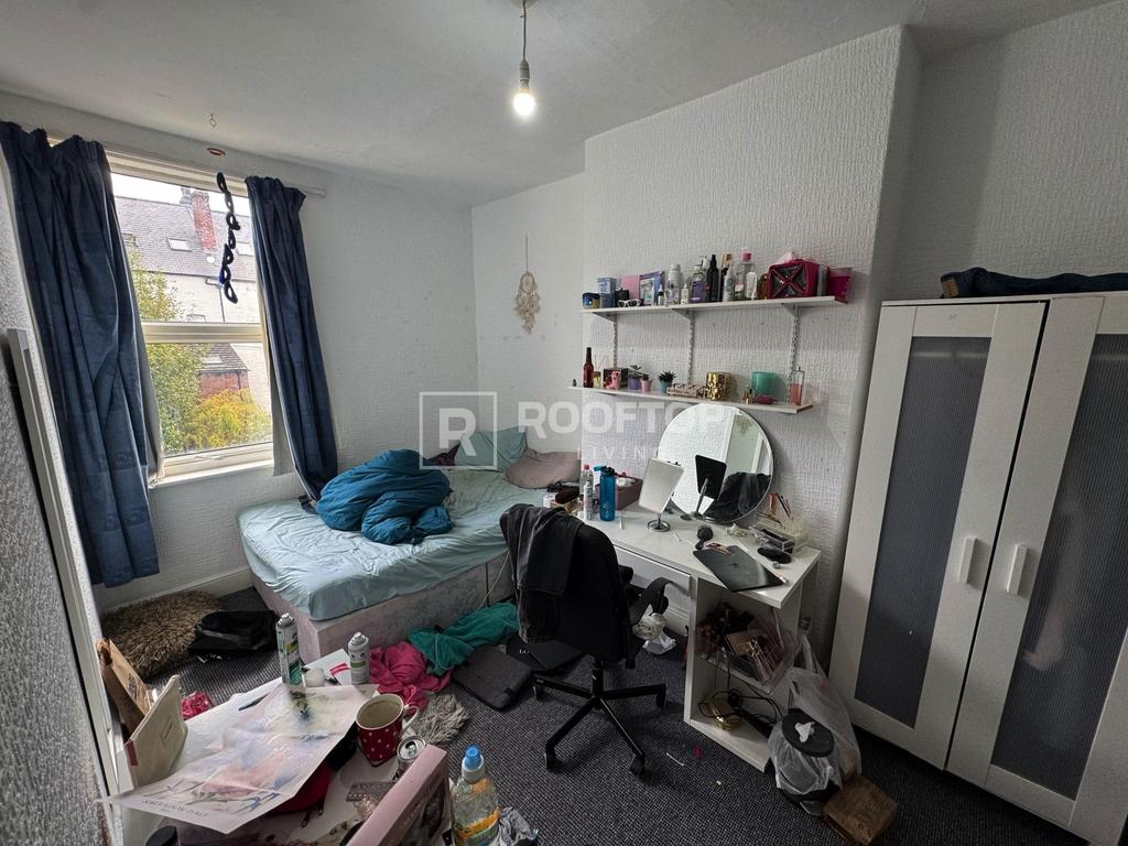 Hyde-park-terrace-ls6-1bj-1060207