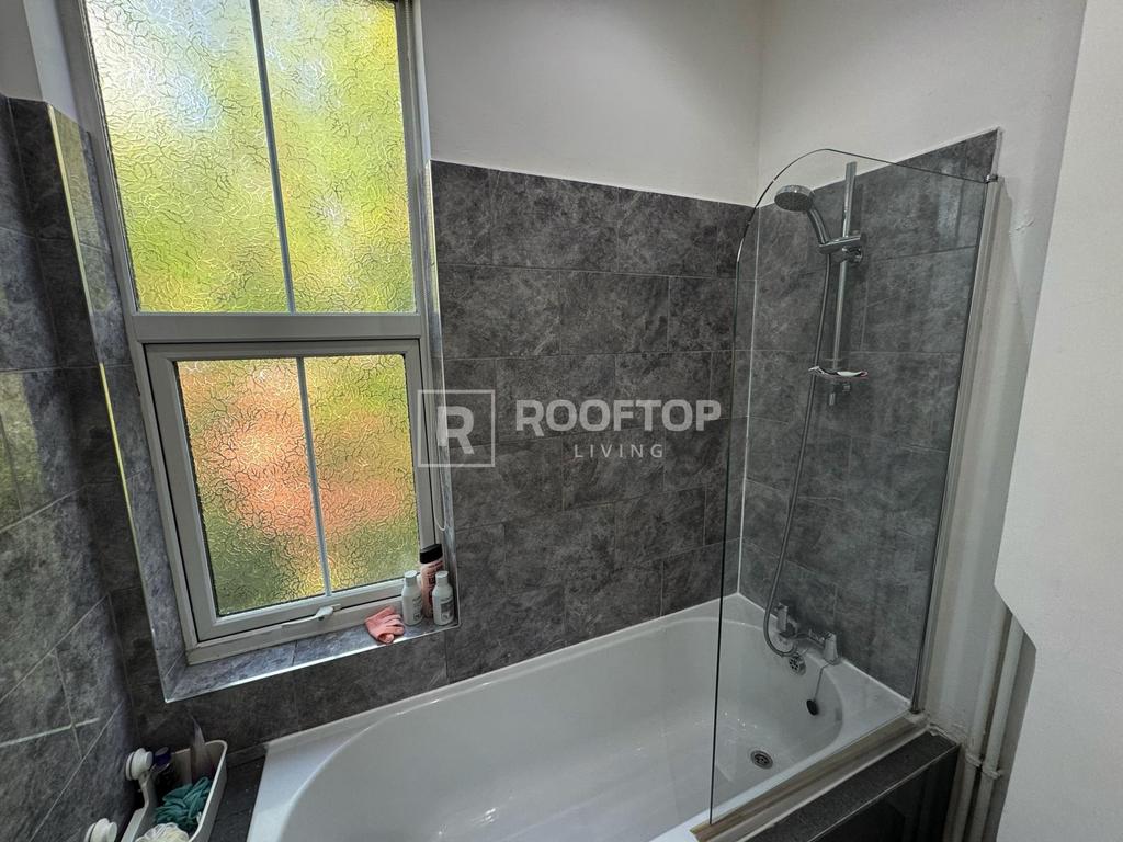 Hyde-park-terrace-ls6-1bj-1060227