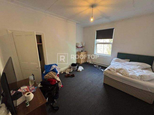 Hyde-park-terrace-ls6-1bj-1060218