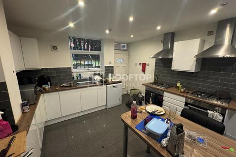 undefined, Ash Grove