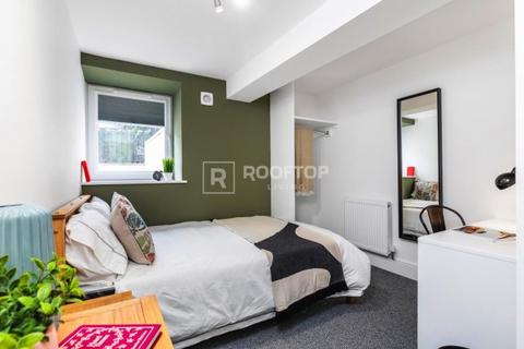 undefined, Kelso Road