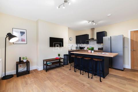 undefined, Kelso Road