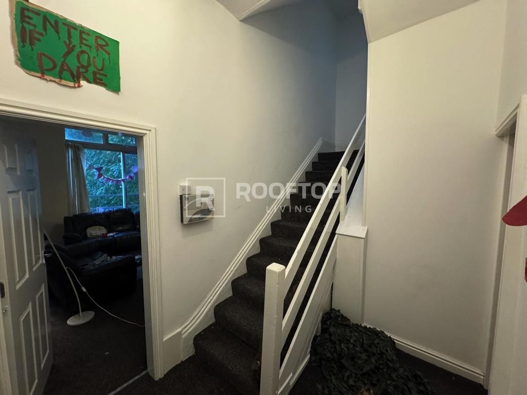 Moorland-avenue-ls6-1ap-1060323