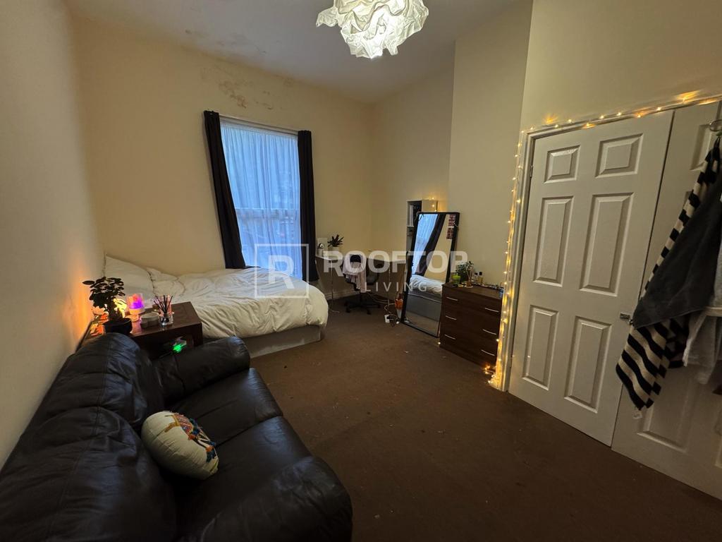 Moorland-avenue-ls6-1ap-1060324