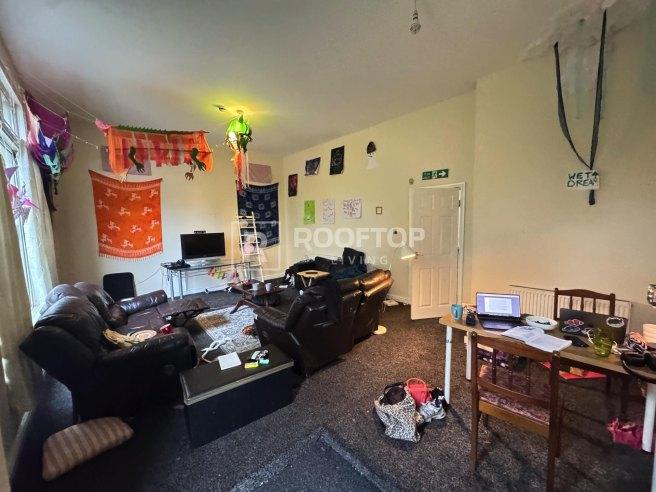 Moorland-avenue-ls6-1ap-1060313