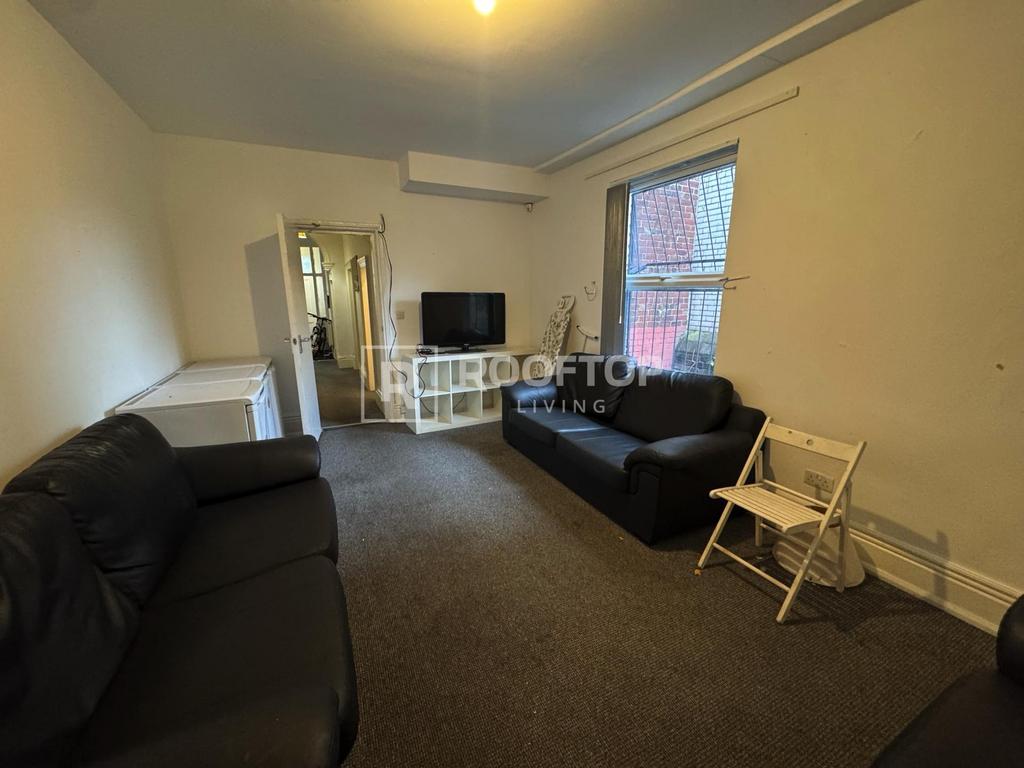 Hanover-square-ls3-1bq-1060355