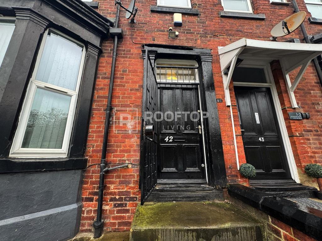 Hanover-square-ls3-1bq-1060373