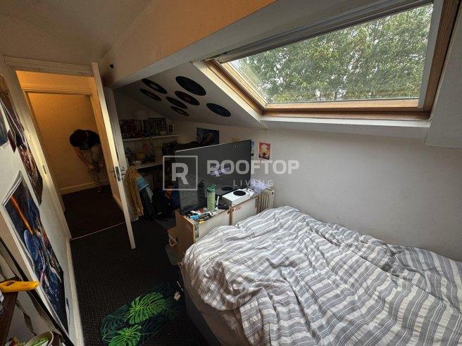 Victoria-road-ls6-1dr-1060404