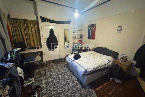 undefined, Regent Park Avenue