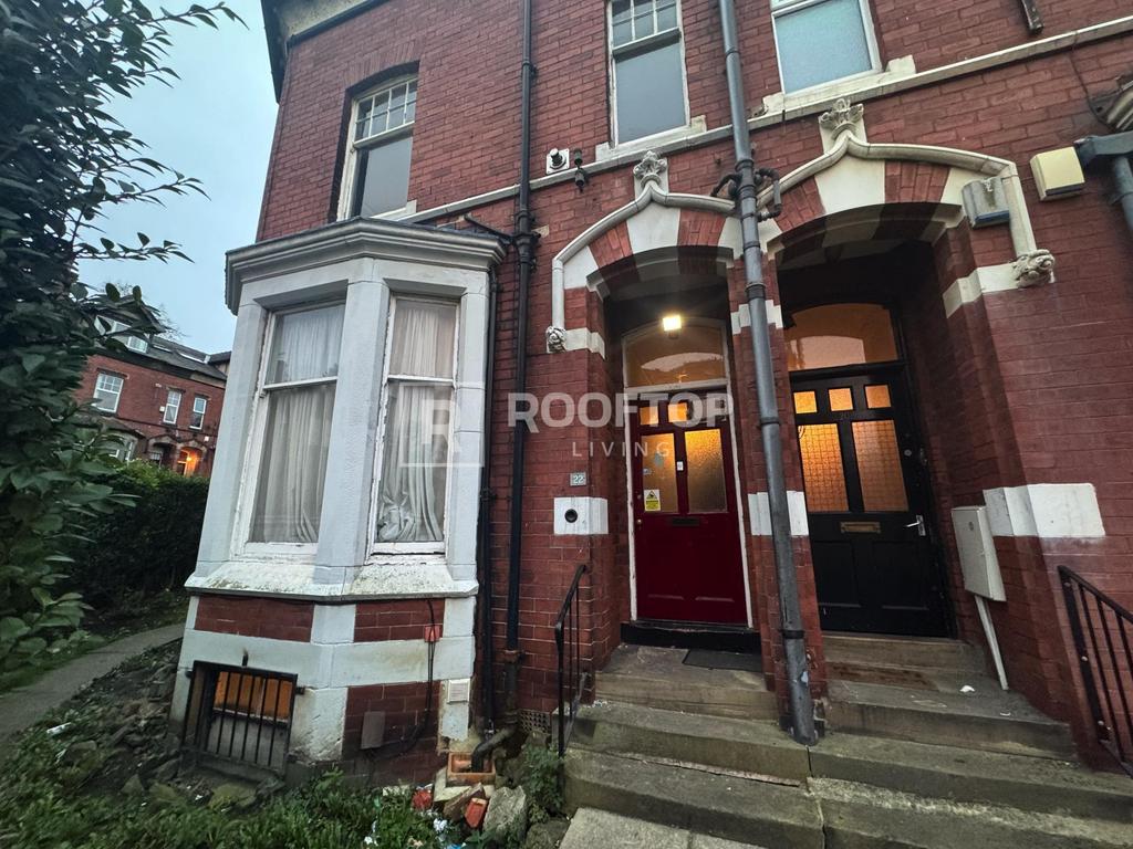 Regent-park-avenue-ls6-2au-1060486