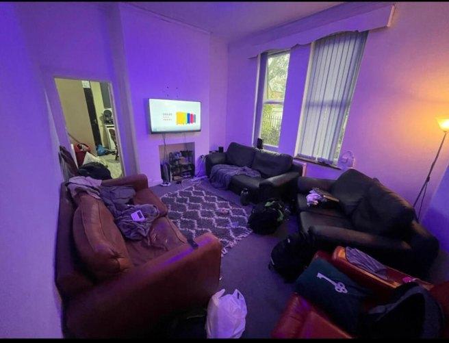 Ash-grove-ls6-1ay-1060488