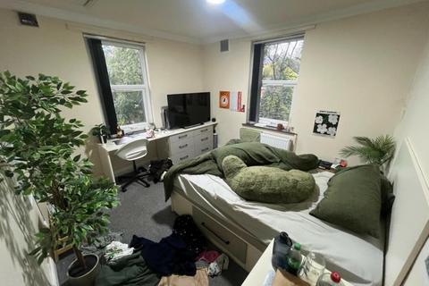 undefined, Ash Grove