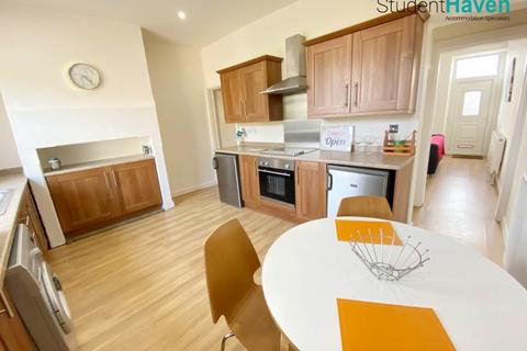 undefined, Victoria Street, Huddersfield HD5