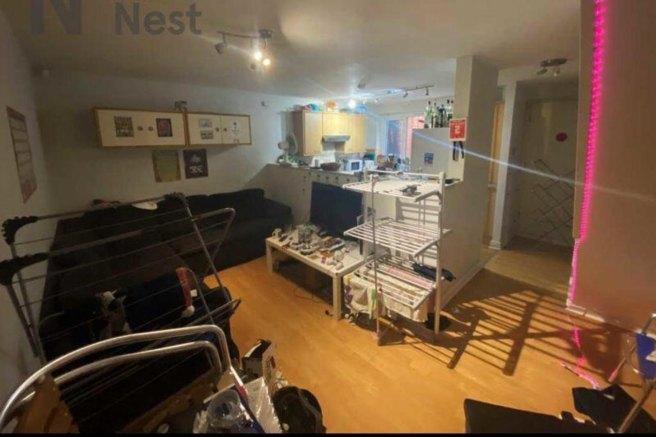 Hyde-park-close-ls6-1sf-1060533