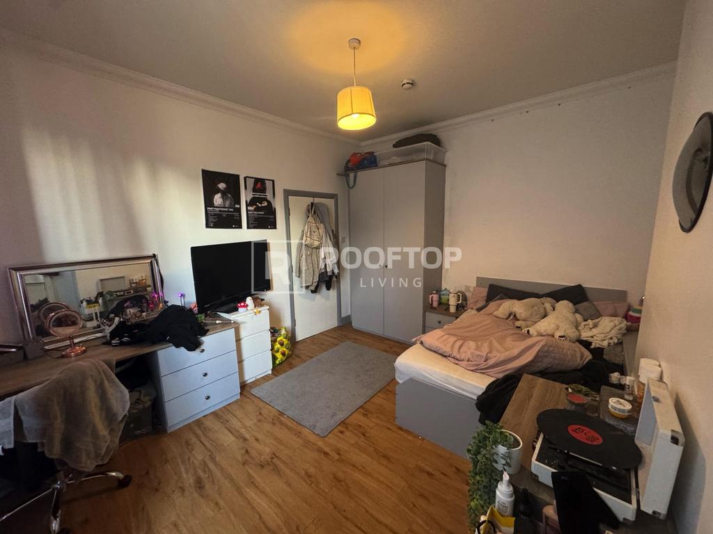 Ebberston-terrace-ls6-1au-1060550