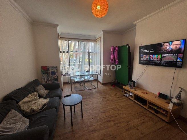 Ebberston-terrace-ls6-1au-1060542