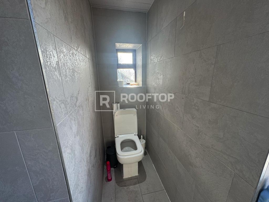 Ebberston-terrace-ls6-1au-1060548