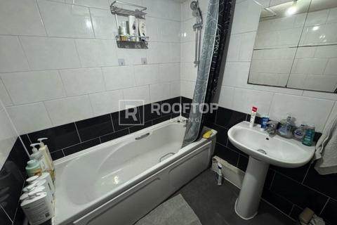 undefined, Moorland Avenue