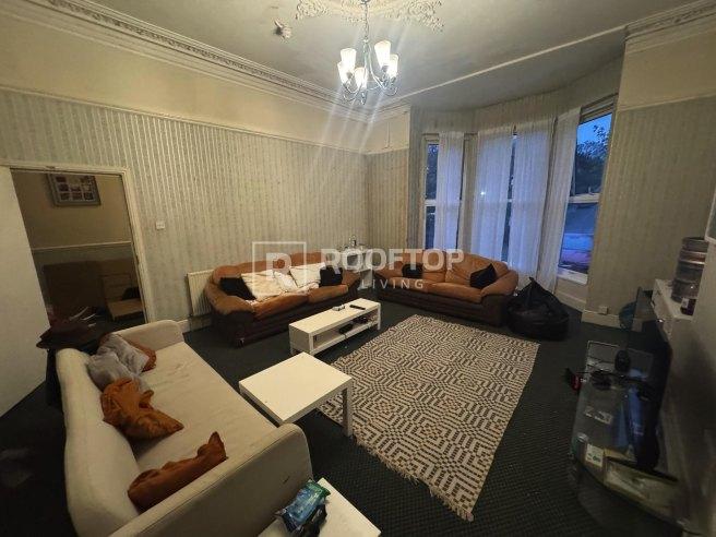 Belle-vue-road-ls3-1hg-1060580