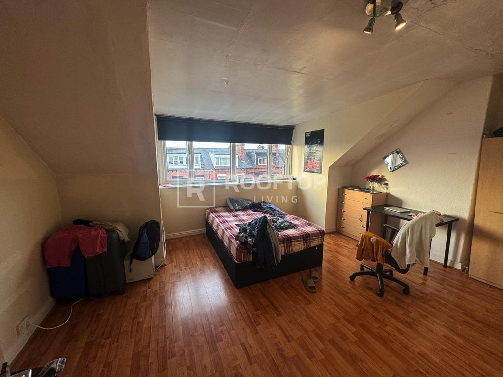 Brudenell-mount-ls6-1ht-1060618