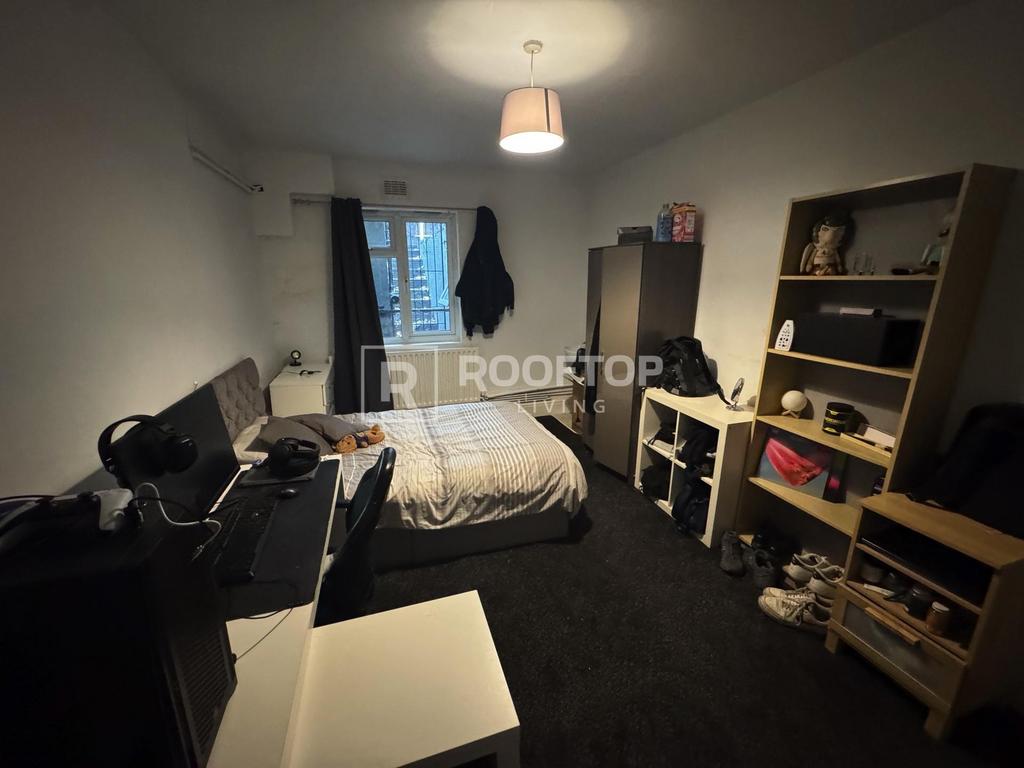 Consort-terrace-ls3-1et-1060653