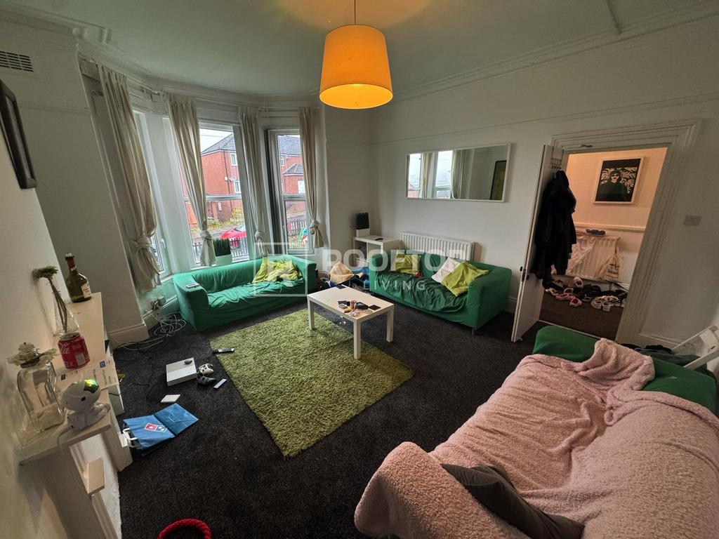 Consort-terrace-ls3-1et-1060635