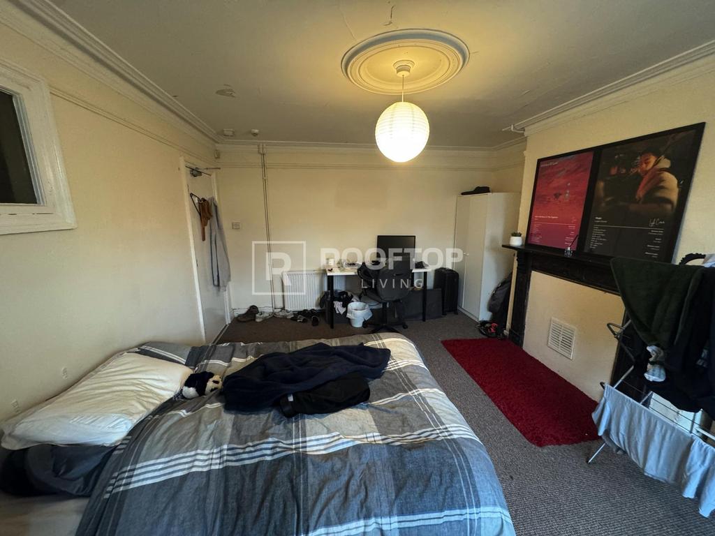 Brudenell-road-ls6-1ha-1060661