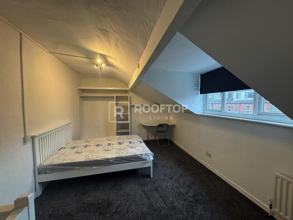 Royal-park-terrace-ls6-1ex-1060697