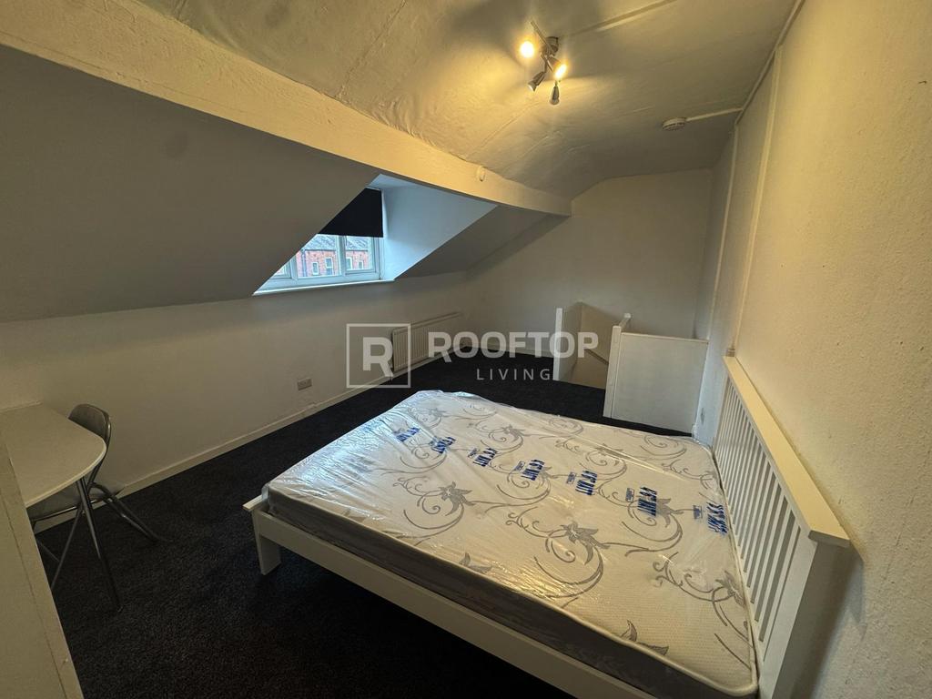 Royal-park-terrace-ls6-1ex-1060698