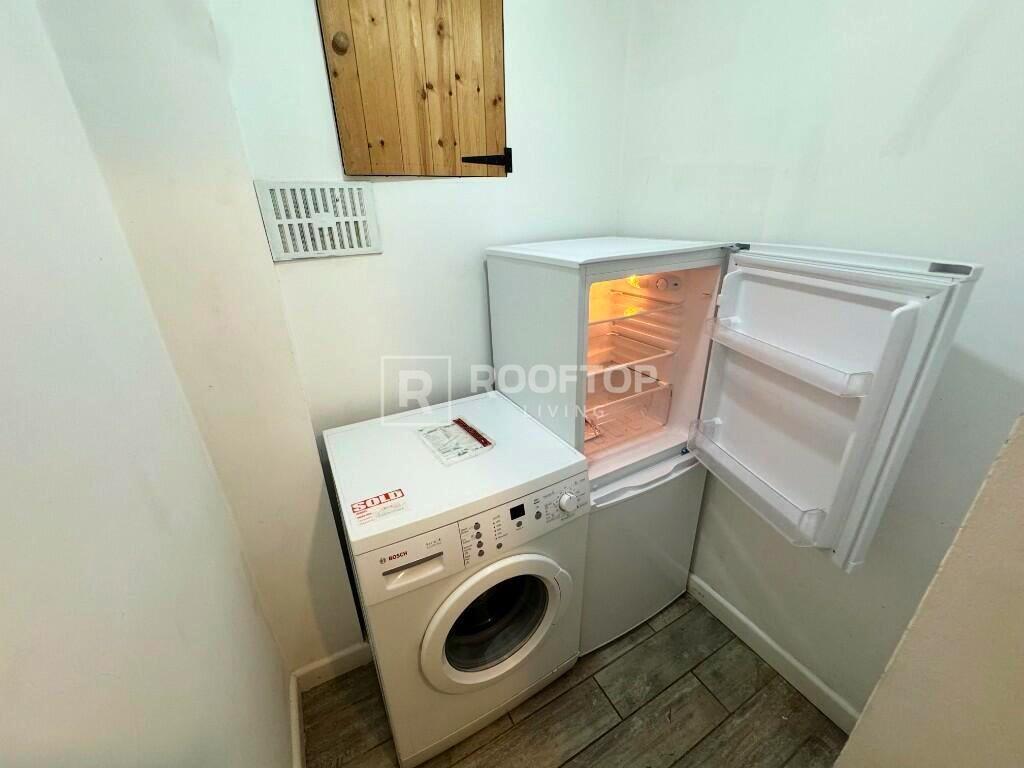 Brudenell-view-ls6-1hg-1060705